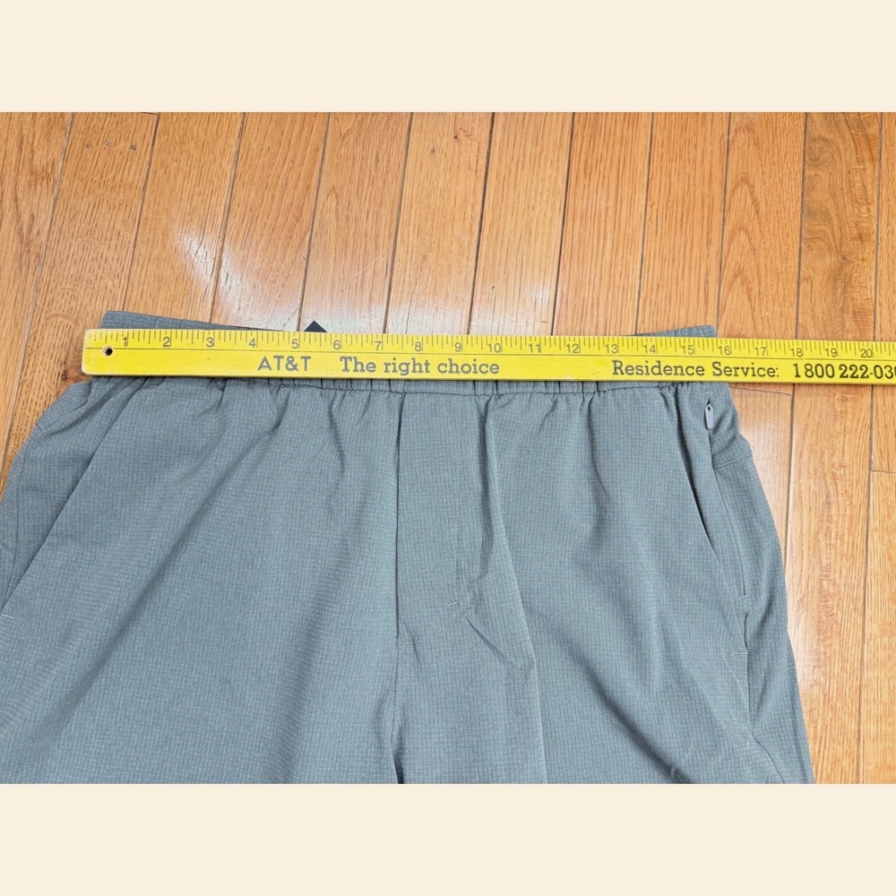 Lululemon Mens ABC Pull-On Short 7 WovenAir Grey Classic Fit LM7BNQS Size L NEW - Picture 8 of 8